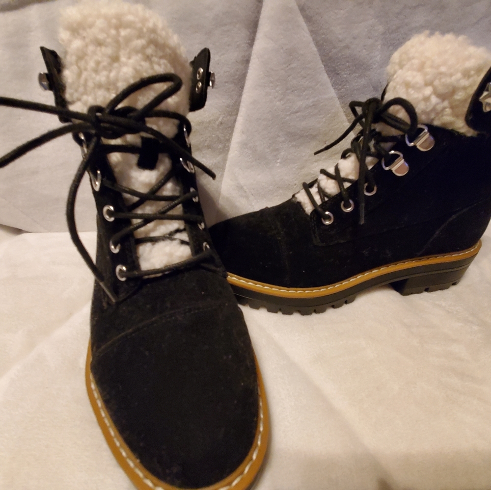 *SALE* Time and Tru Black Faux Suede lace up Boots